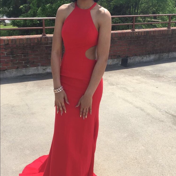 PROM DRESS! - Picture 3 of 8